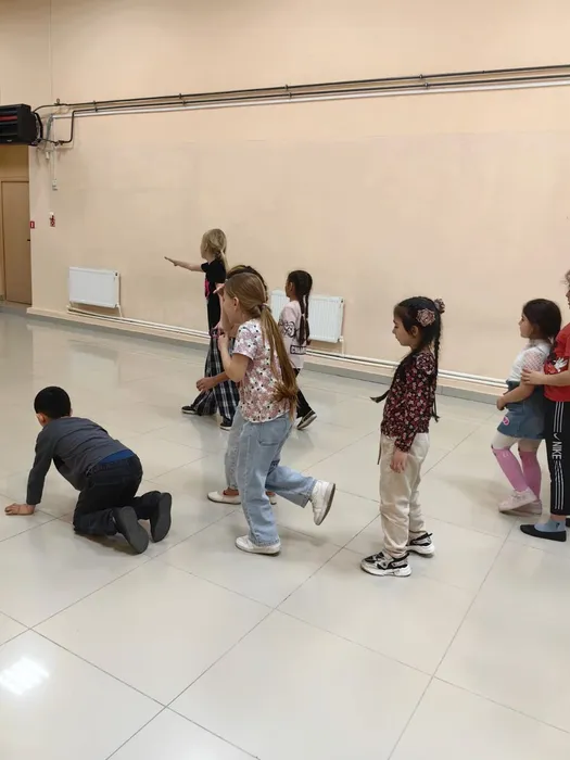 WhatsApp Image 2025-04-09 at 14.00.00 (2)